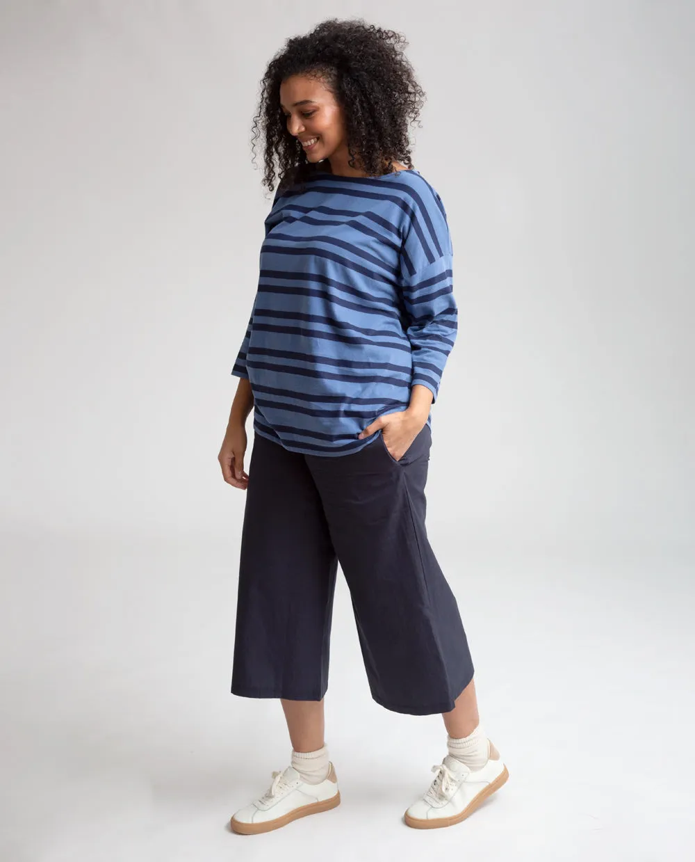 Adrienne Organic Cotton Trousers In Navy