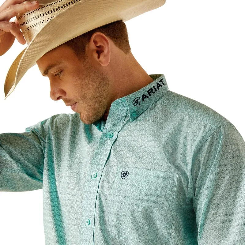 Ariat Men's Team Gian Classic Fit Light Aqua Long Sleeve Button Down Shirt 10048394