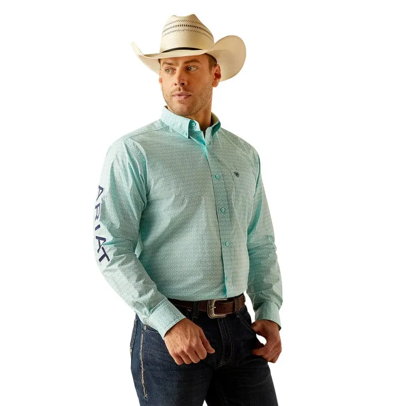 Ariat Men's Team Gian Classic Fit Light Aqua Long Sleeve Button Down Shirt 10048394