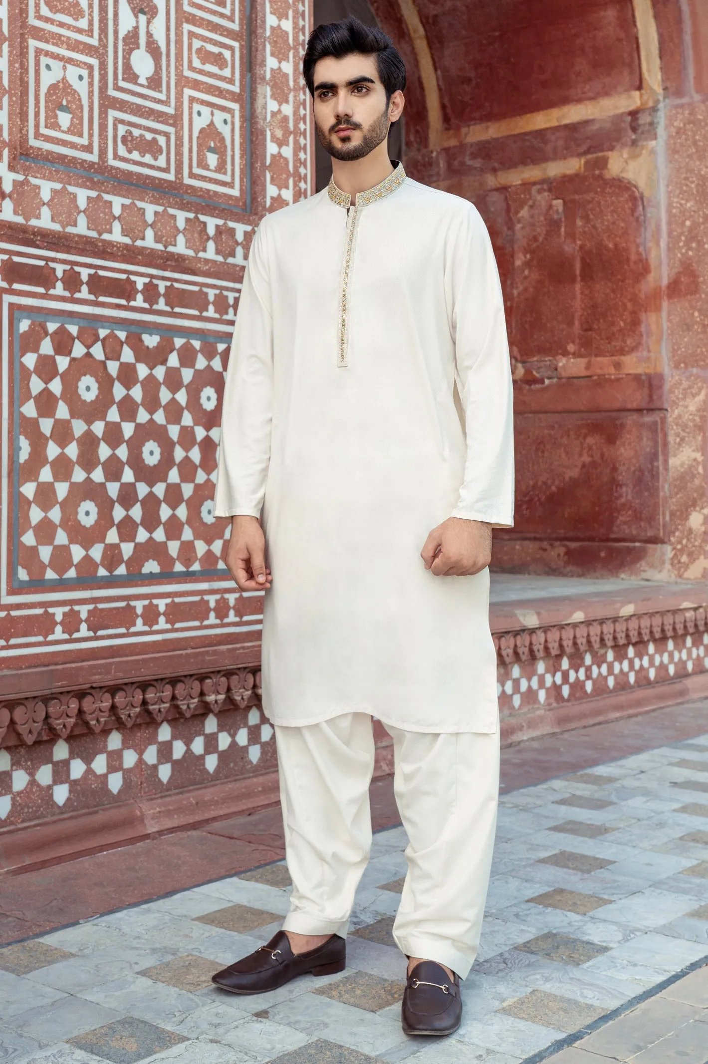 Beige Ayudia Shalwar Kameez