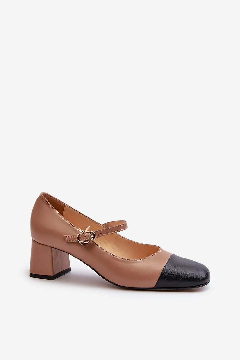 Block heel pumps Step in style