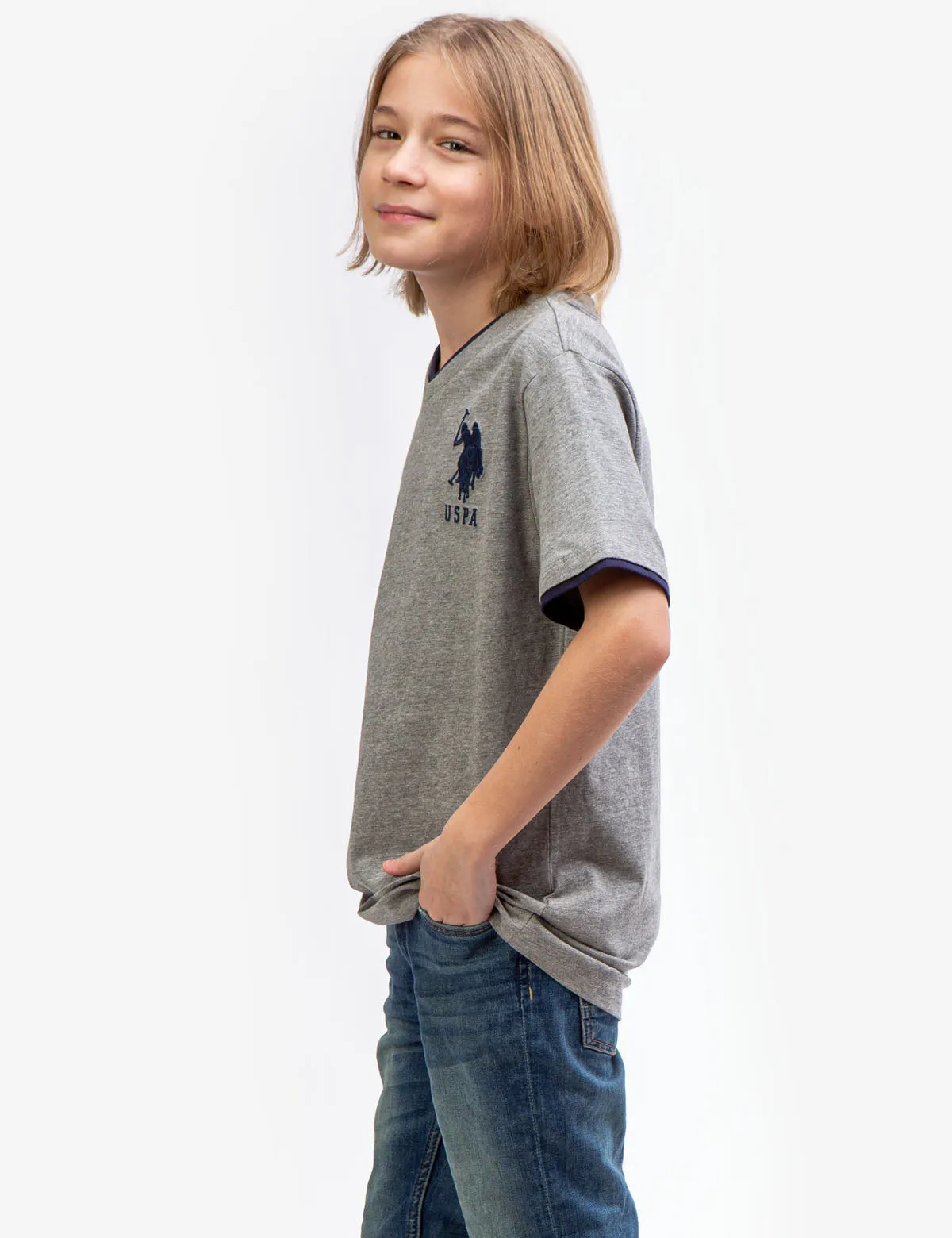 BOYS BASIC V-NECK T-SHIRT