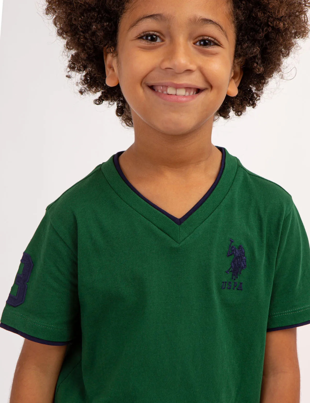 BOYS BASIC V-NECK T-SHIRT