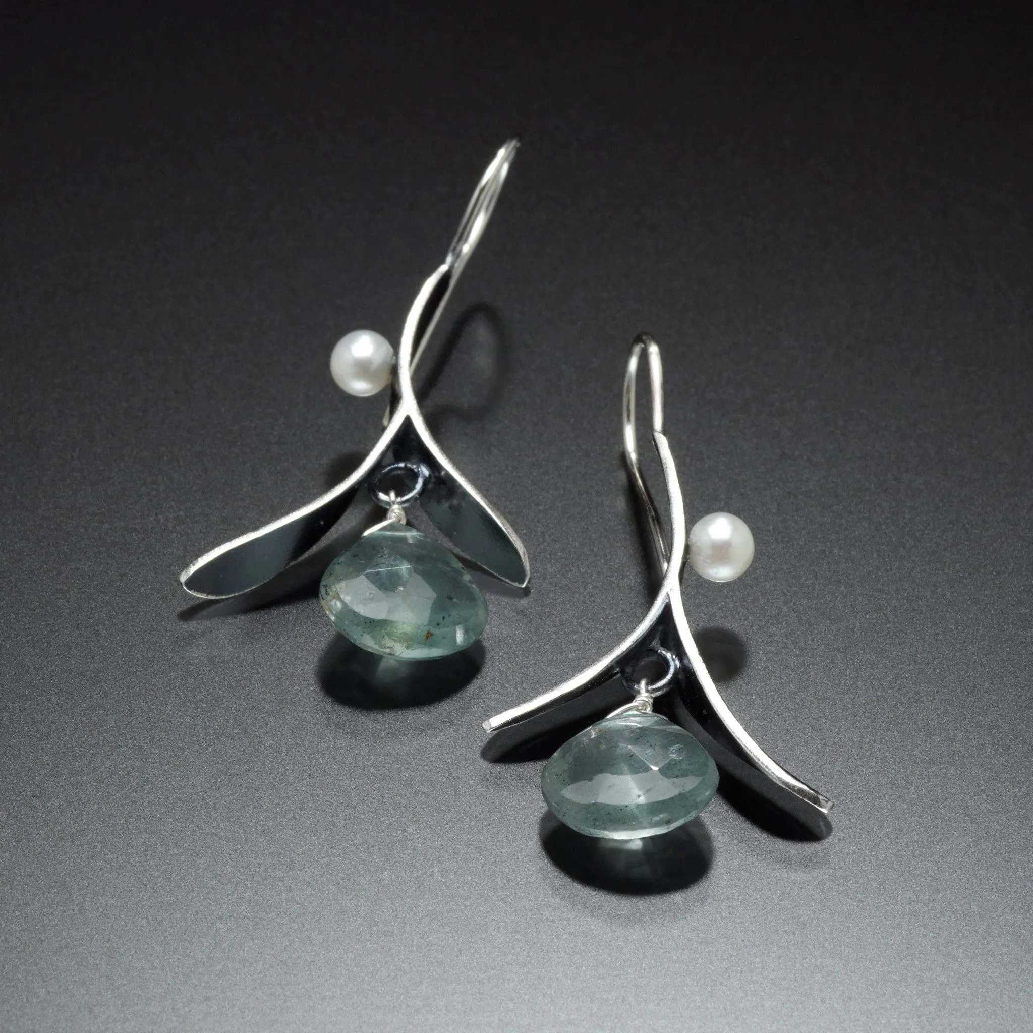 Branch Earrings with Drop (blue)