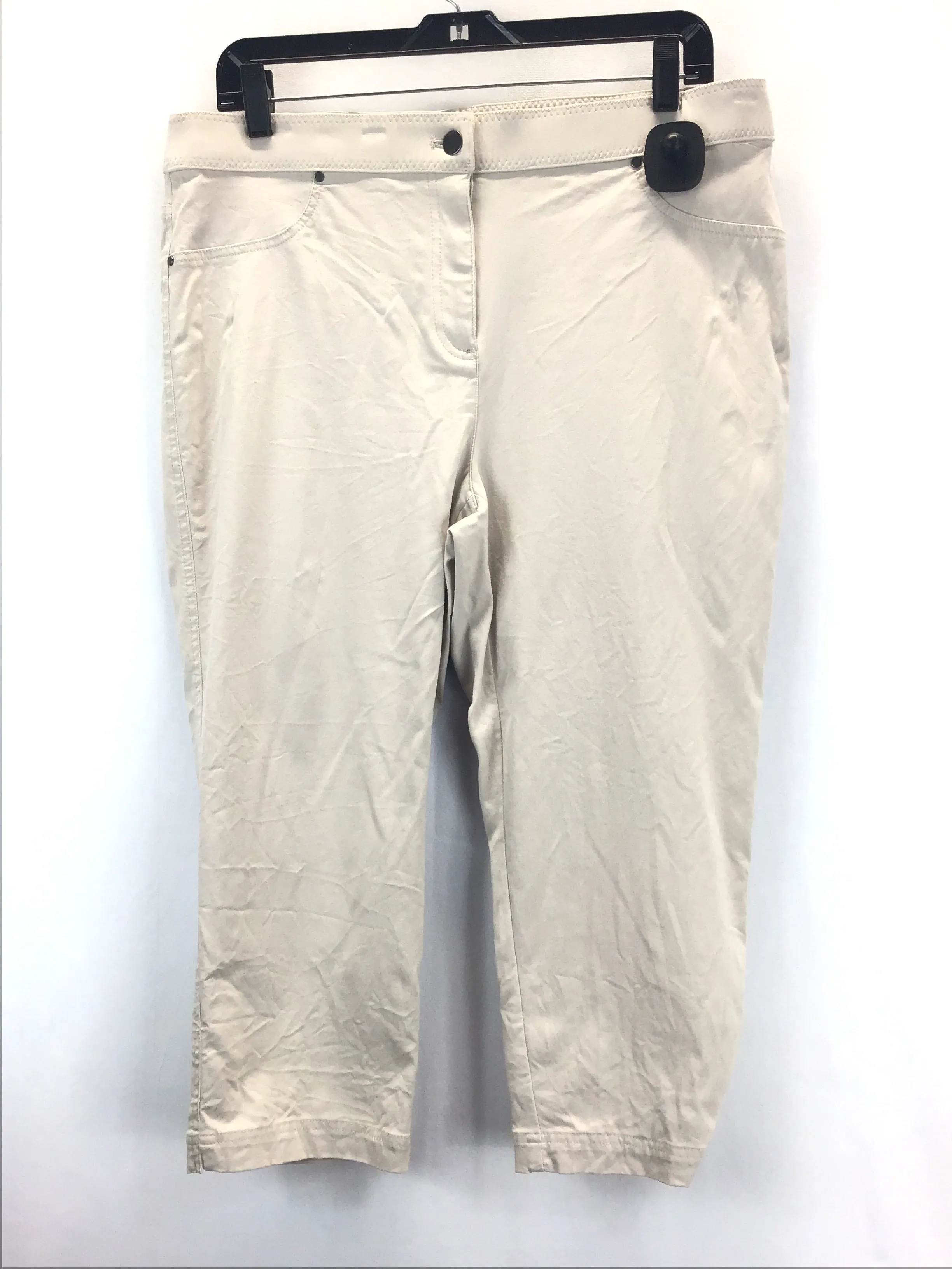 Capris By Chicos  Size: 2