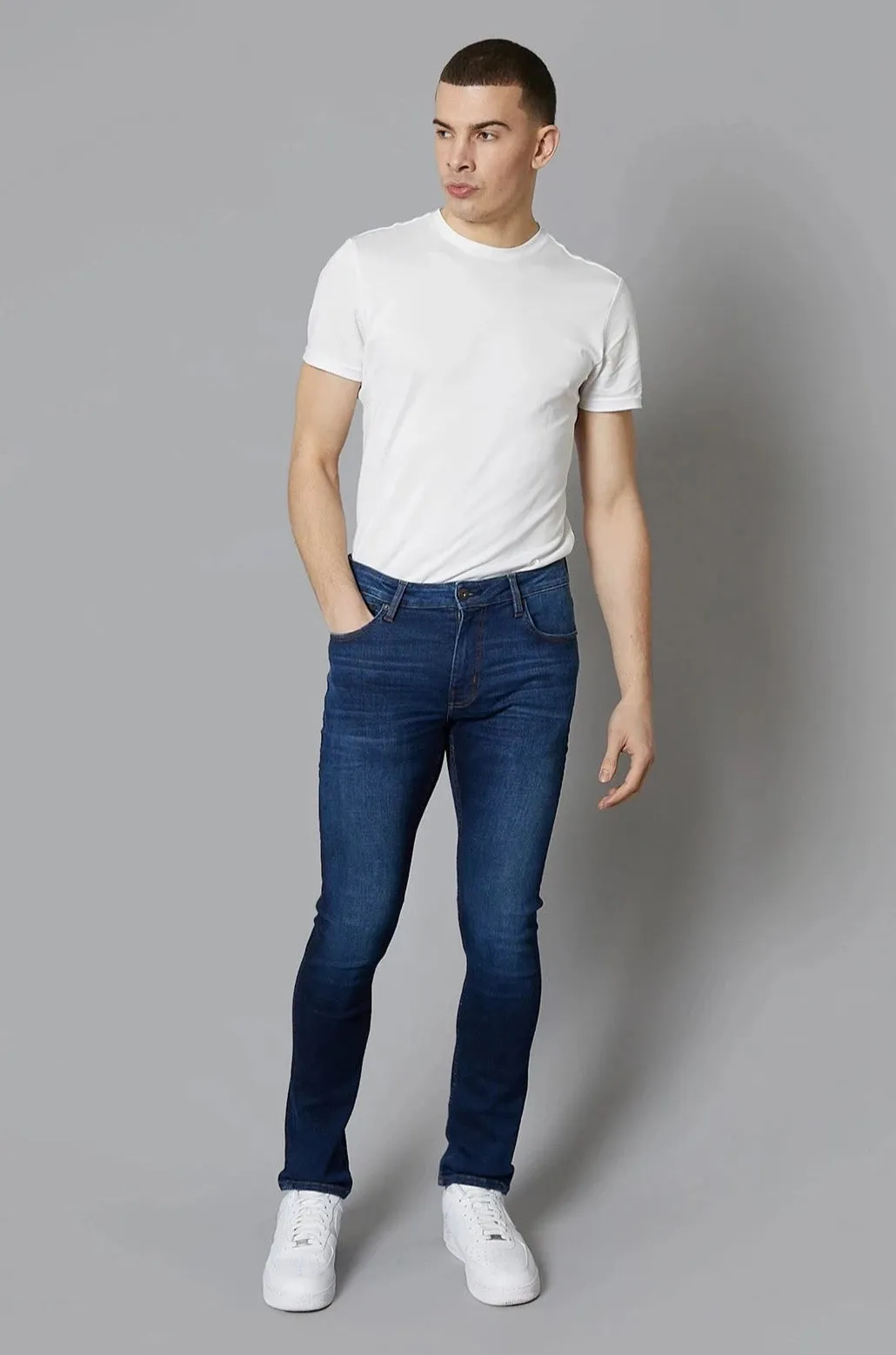 Dakota Slim Fit Jeans In Dark Blue