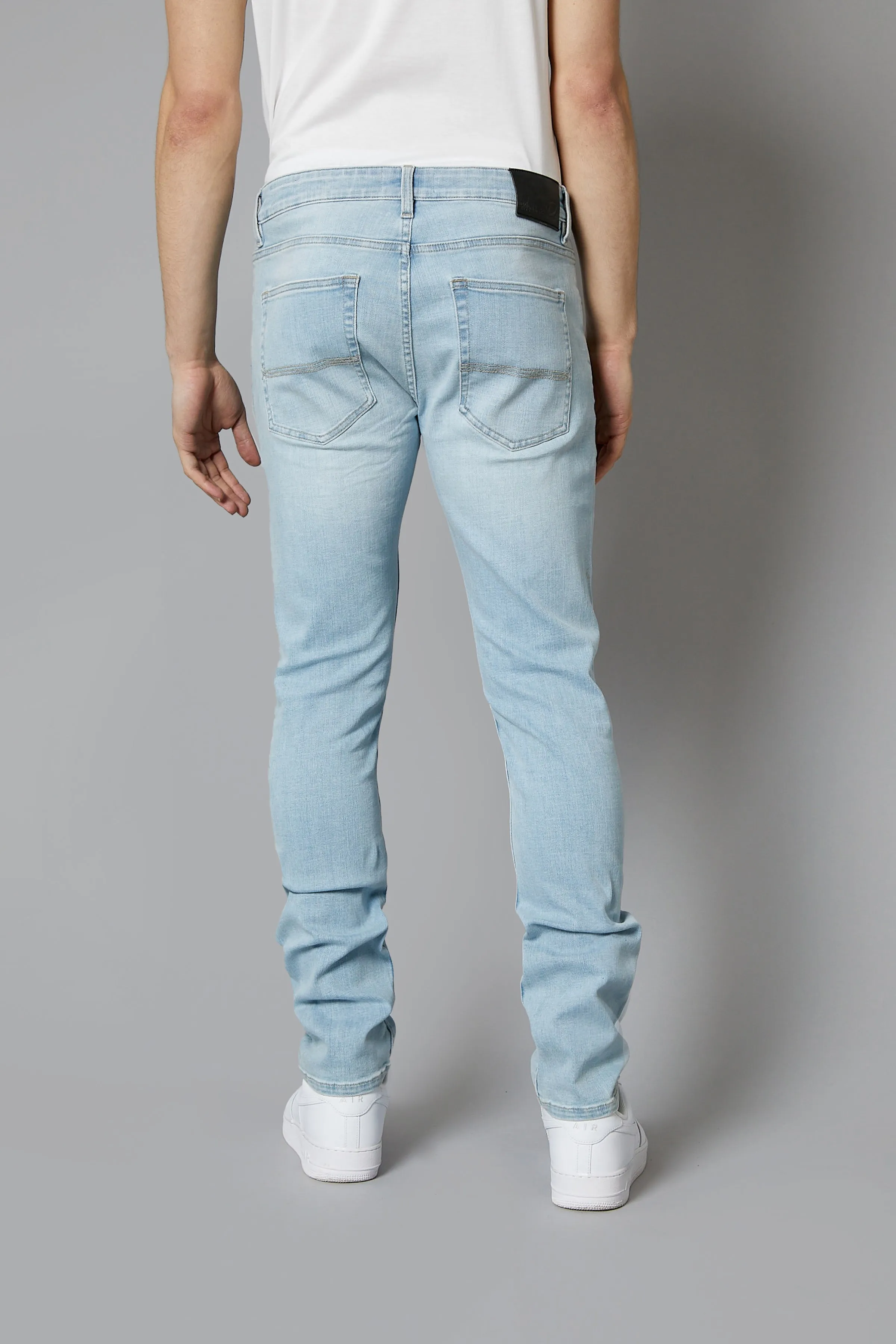 Dakota Slim Fit Jeans In Sky Blue