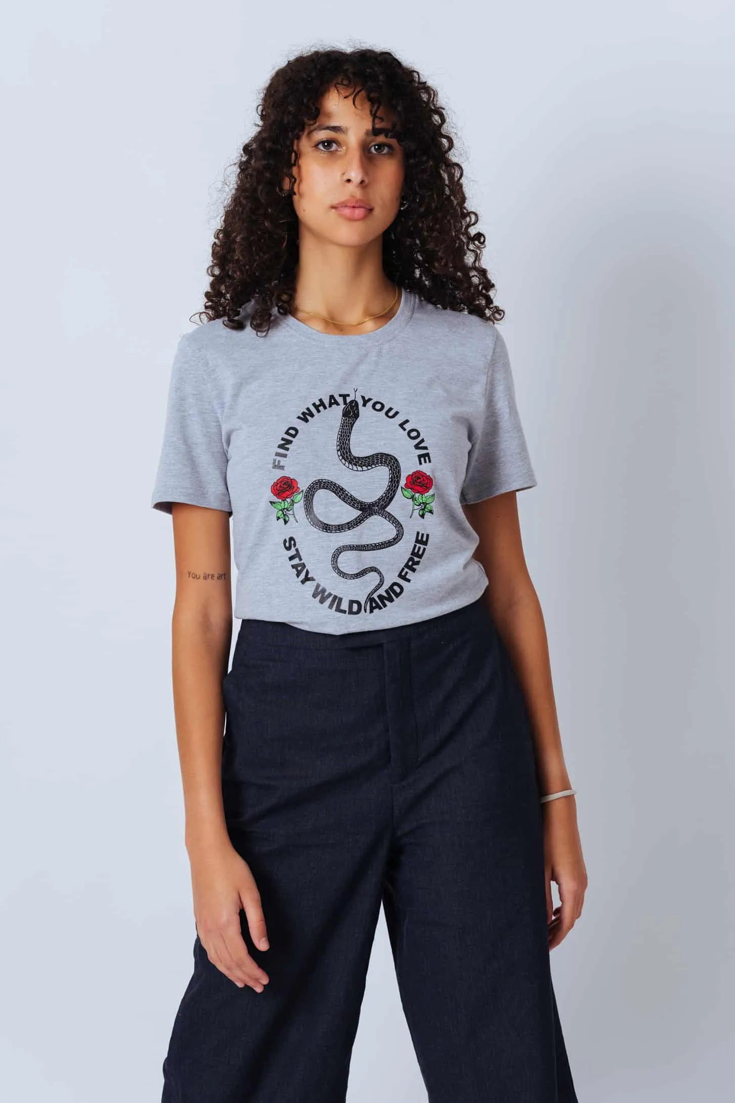 GREY ROUND NECK T-SHIRT WITH FRONT SLOGAN