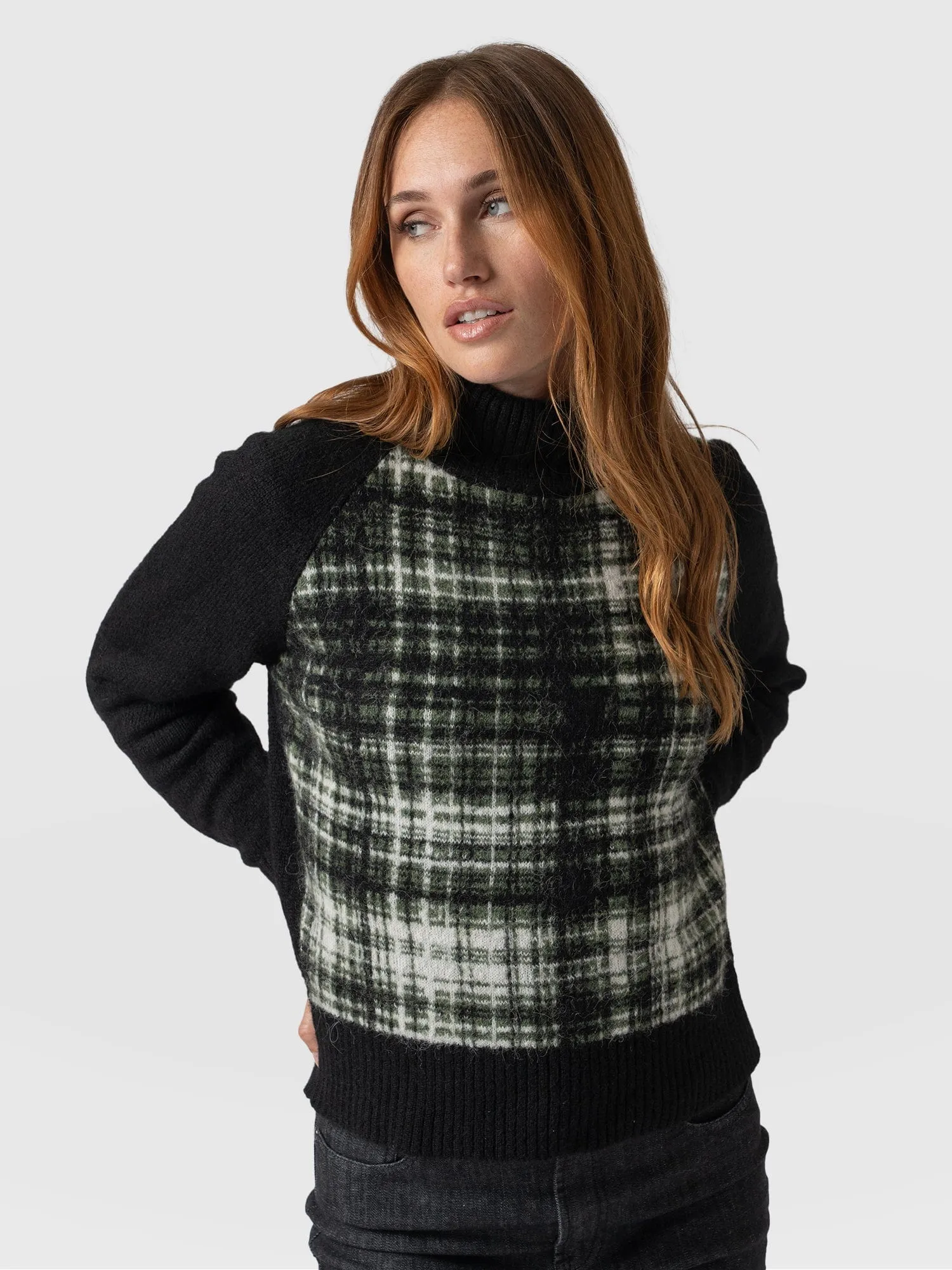 Gwen Raglan Jumper - Olive Check