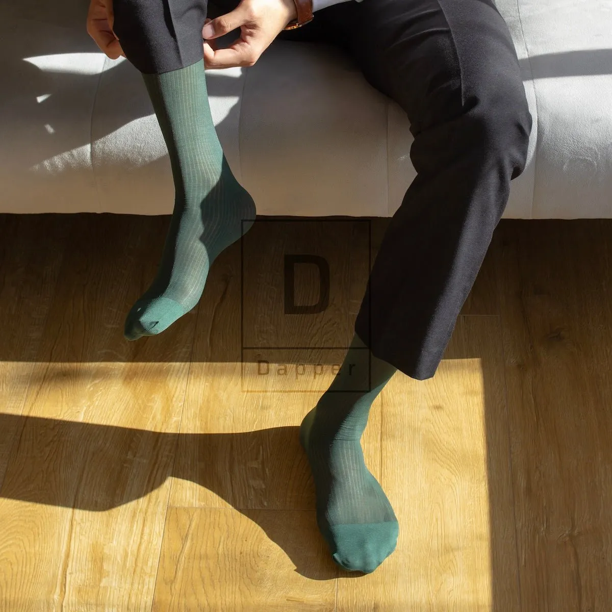 Men's Fine-Striped Business Dress Socks