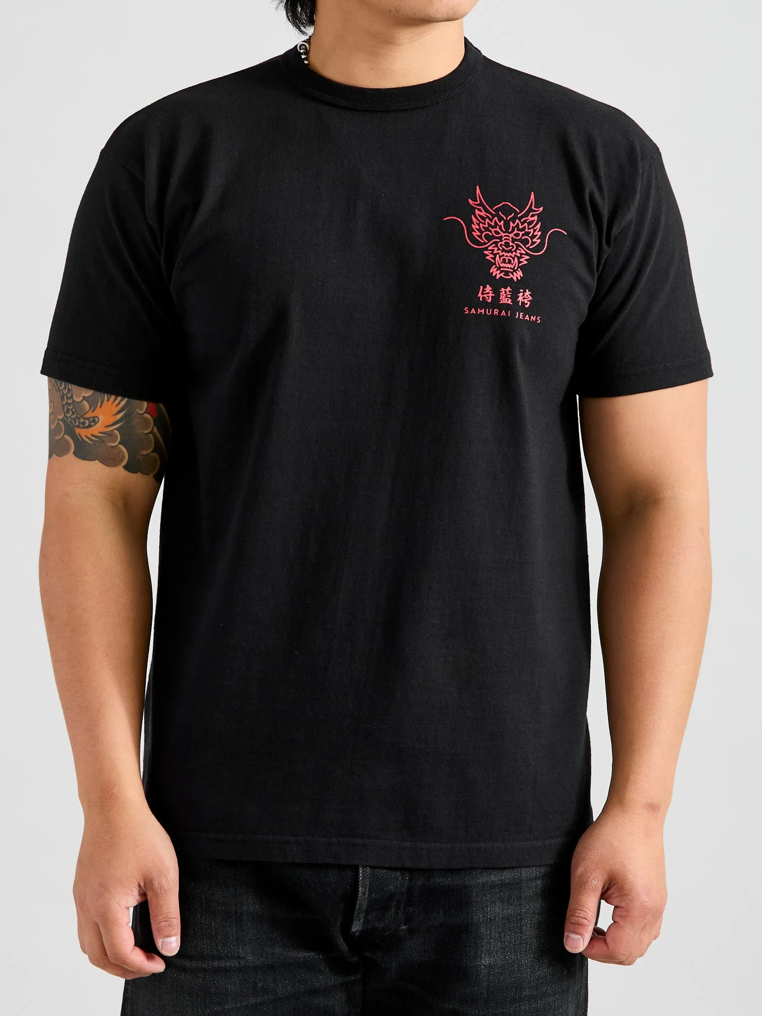 "Dragon Slayer Ryuou-Taro" Heavyweight T-Shirt in Black